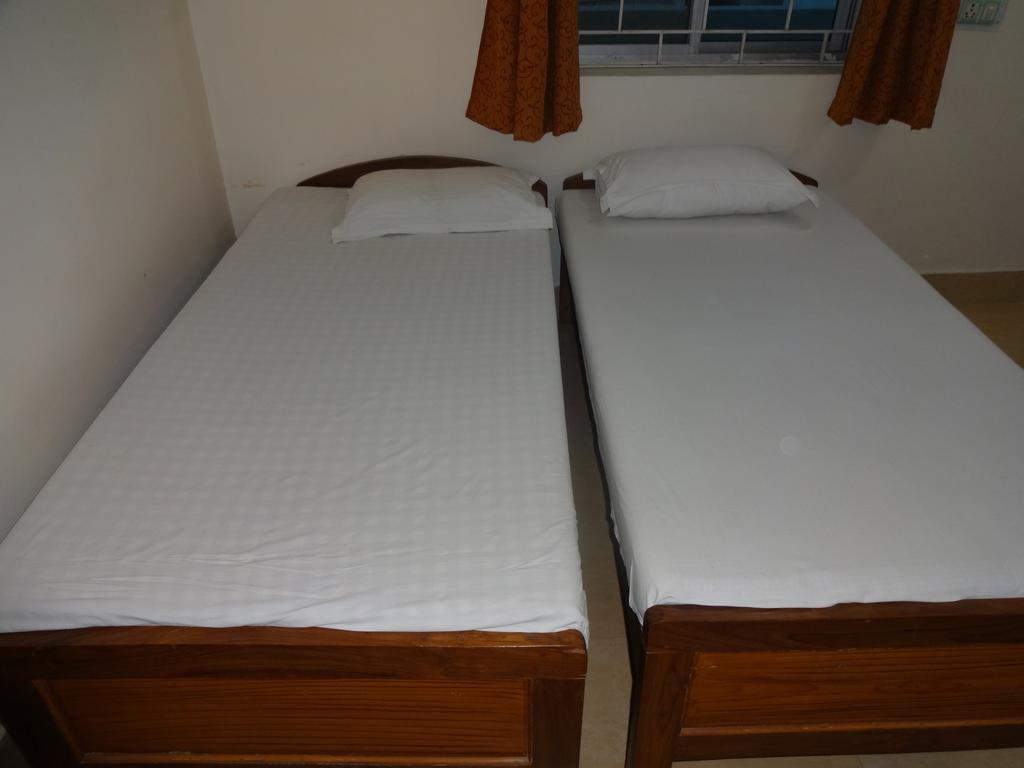 Harsh & Yash Guest House Bodh Gaya Kamer foto